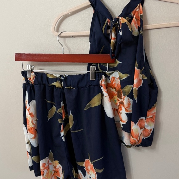 Matching Floral Set - Picture 7 of 8